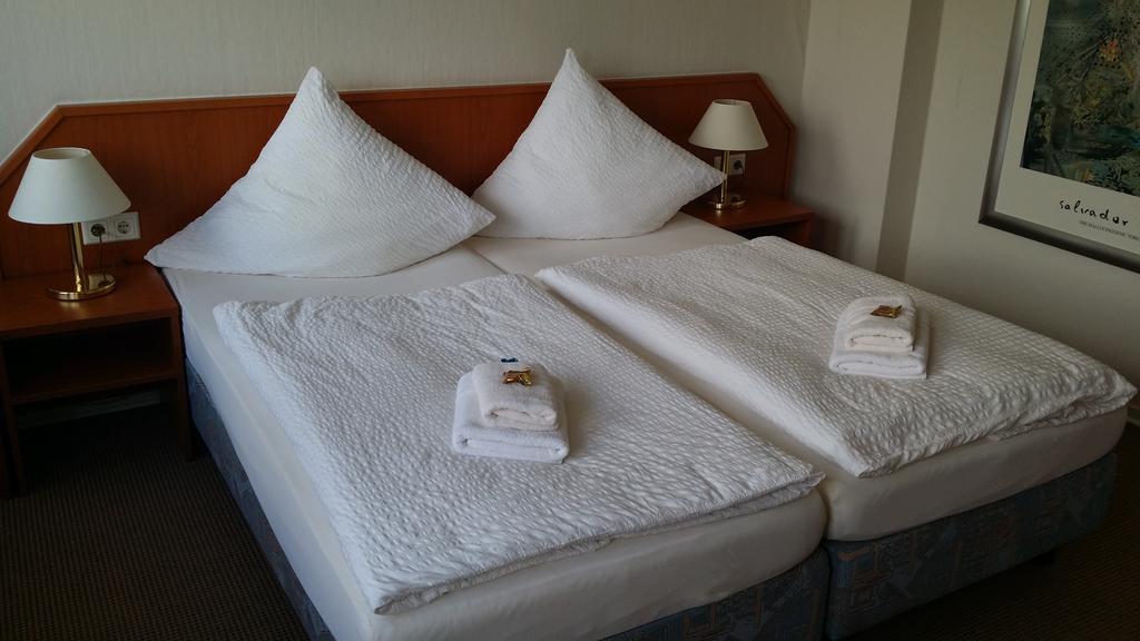 Hotel Garni Kaiserpfalz Goslar Kültér fotó