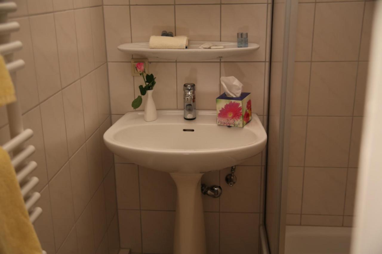 Hotel Garni Kaiserpfalz Goslar Szoba fotó